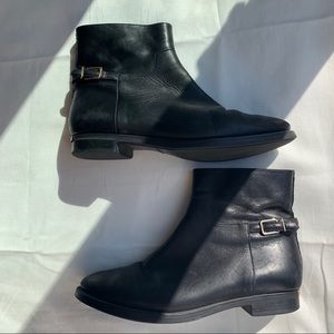 Burberry Black Leather Ankle Boot 39.5 (Size 8.5)